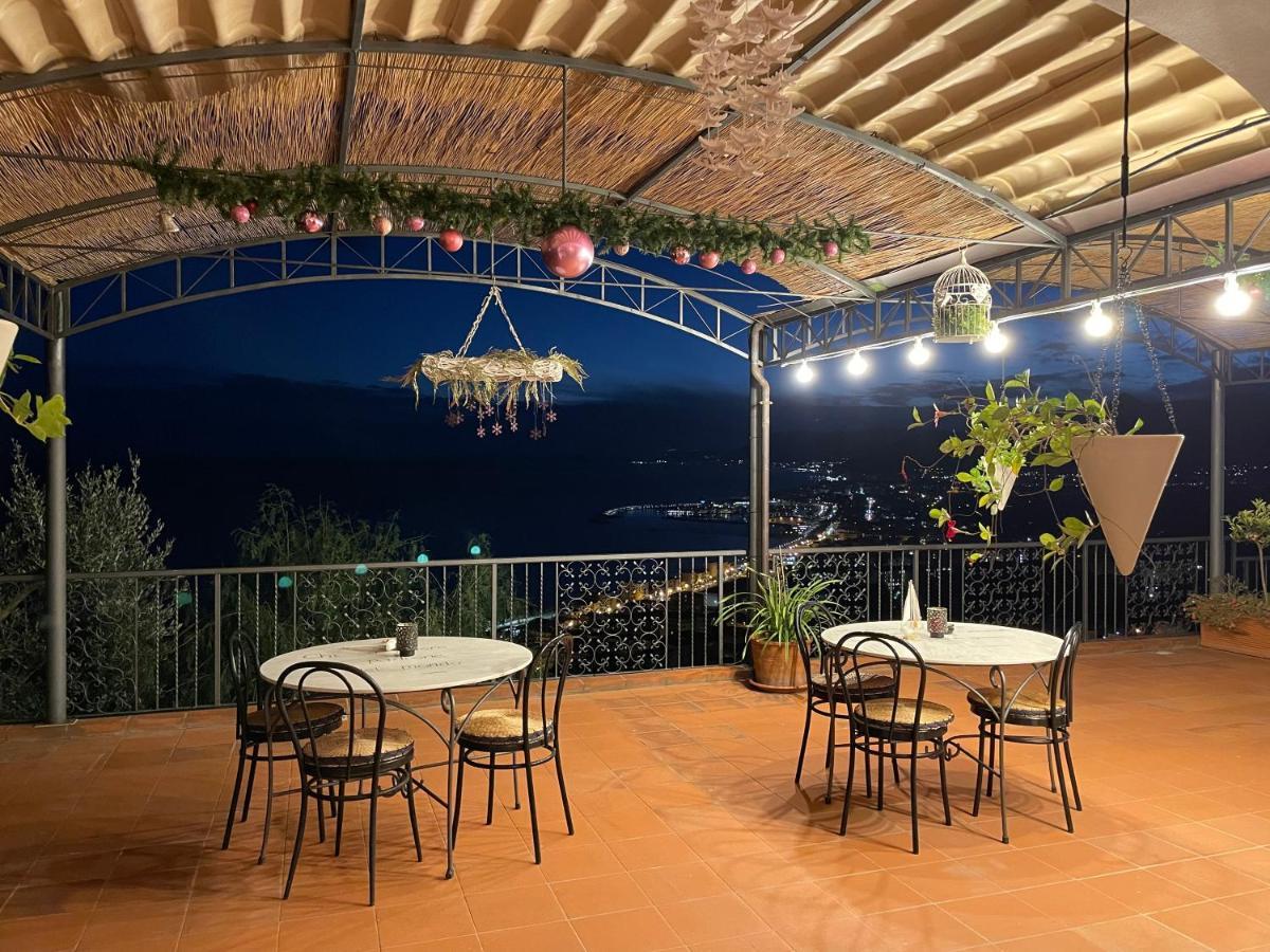 皮特拉利古 Sotto Le Stelle ...Il Mare酒店 外观 照片